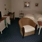 فندق Bruegge 3*