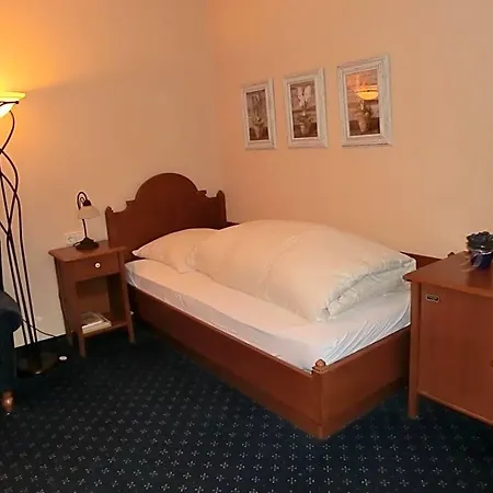 Bruegge 3*