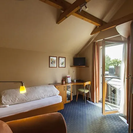 Hotel Brügge 3*